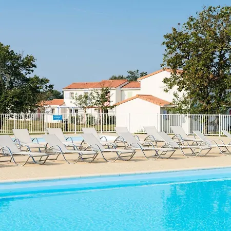 Vakantiehuis Holiday House W Pool Access *